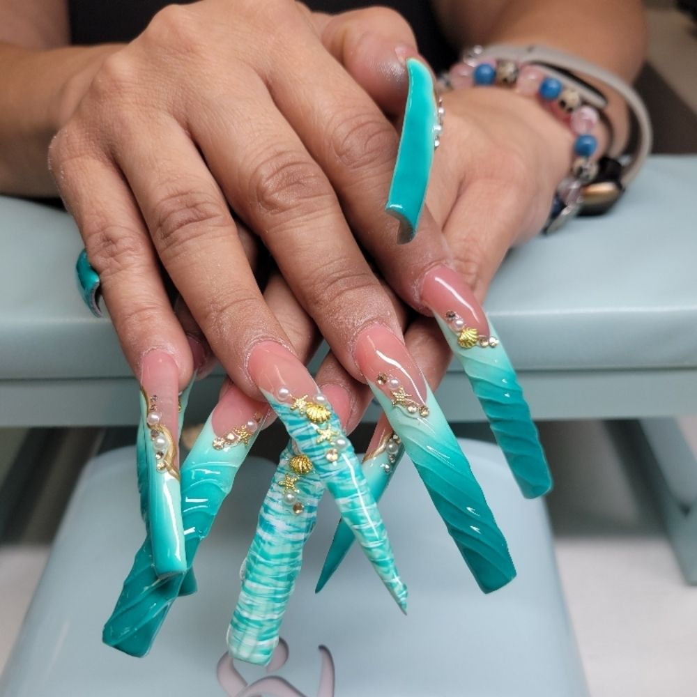 Teal ombre acrylics